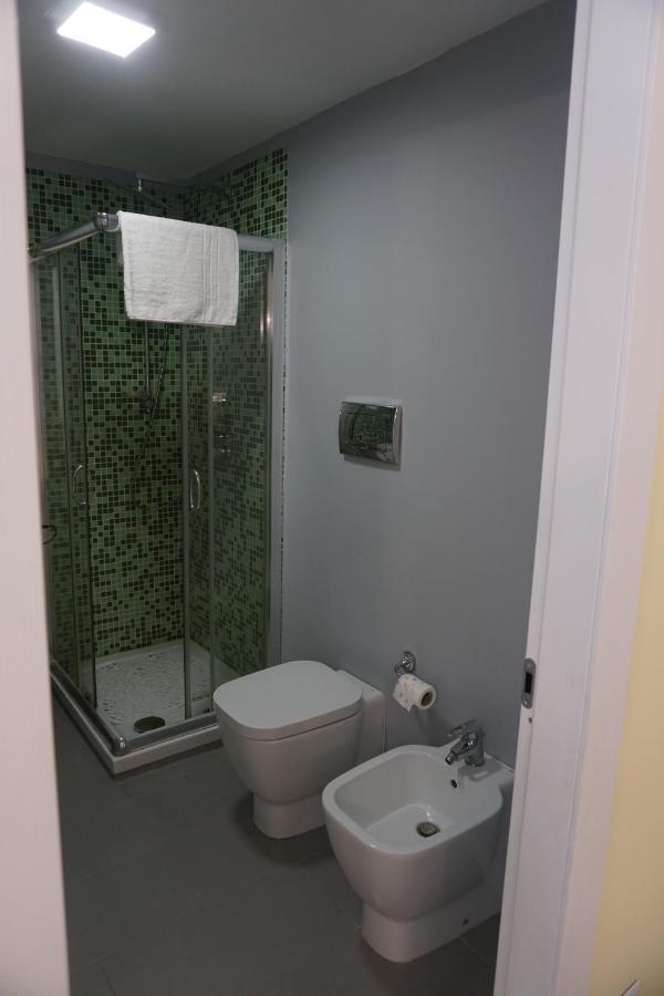 Bed and Breakfast Monteoliveto 5 Napoli Esterno foto